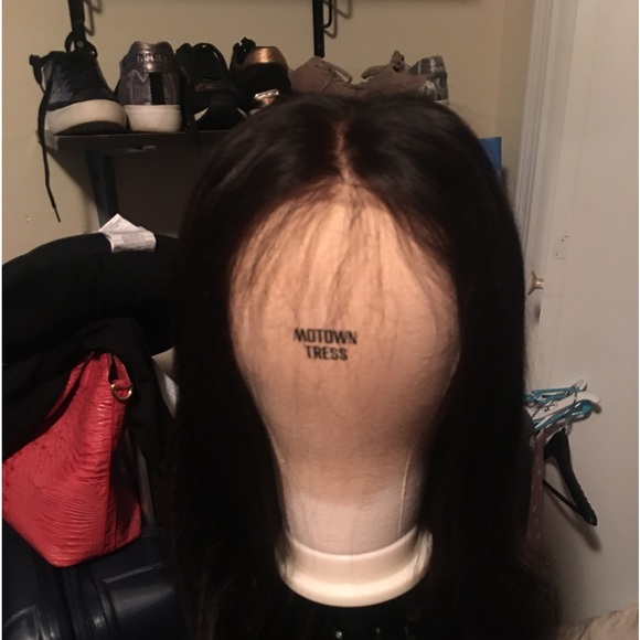 Pre-plucked natural hairline 100% straight human virgin hair lace front wig - Picture 6 of 6